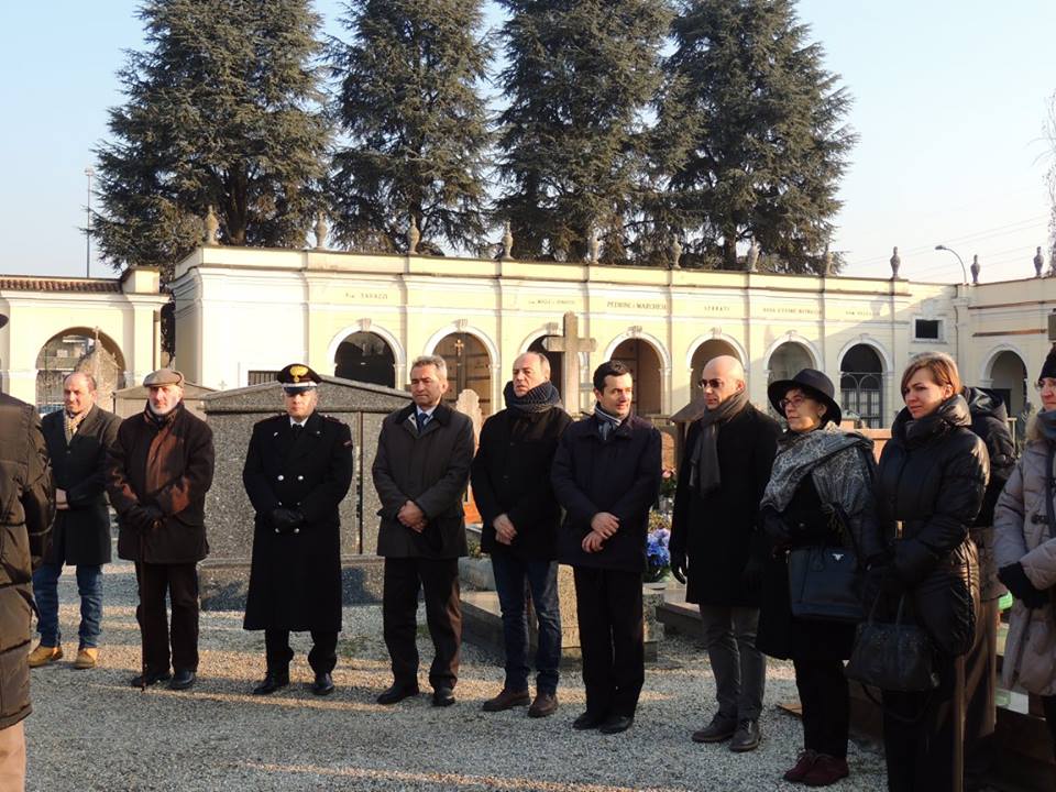 12573091_484768811725262_6421052816446899878_n