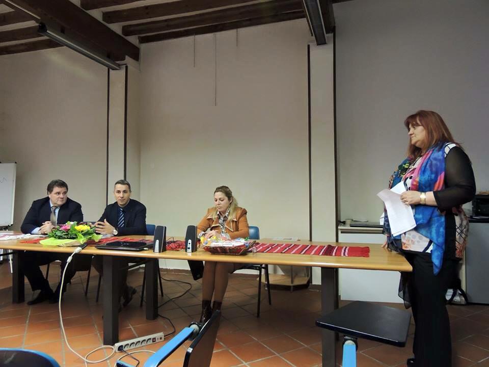 12801157_1833566736870424_6593523979309181470_n